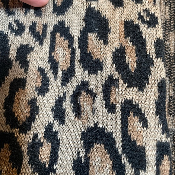 Dynamite leopard print sweater - Picture 5 of 6